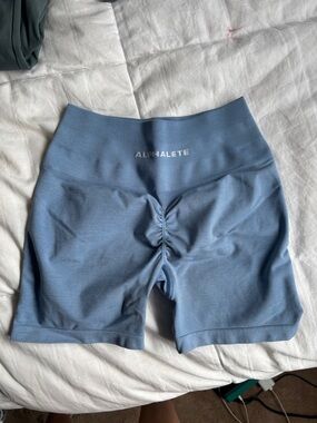 Alphalete Women’s High-Rise Scrunch Bike Shorts — Dusty Blue